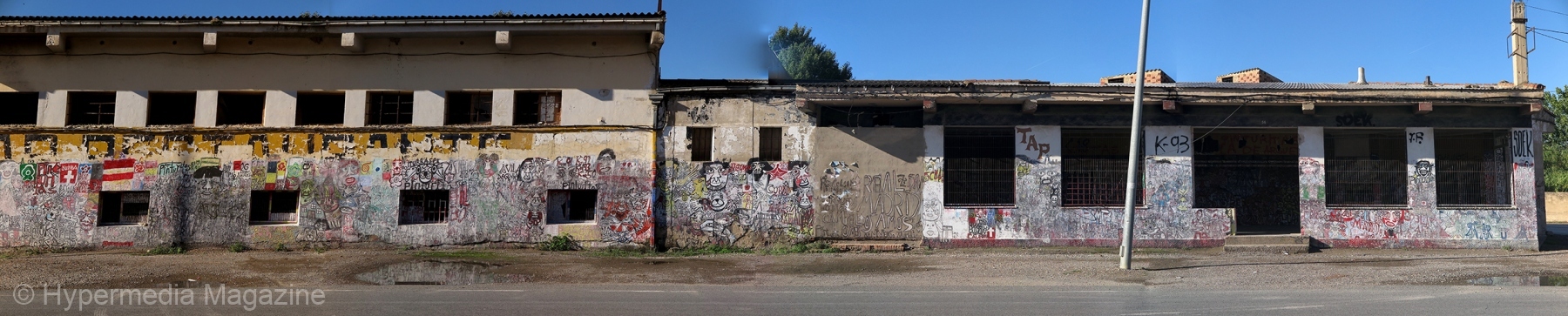 Murales, fachada de edificio, 2021