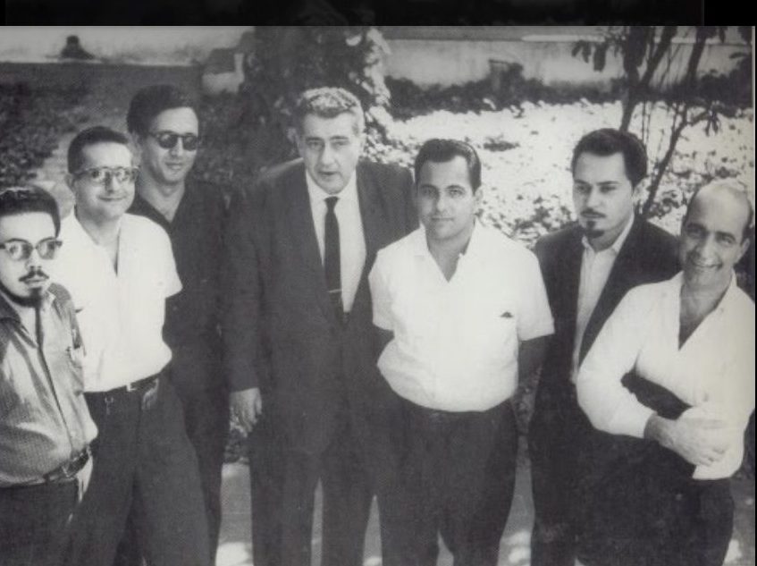 tintas-de-fayad-jamis-en-un-bazar-de-paris